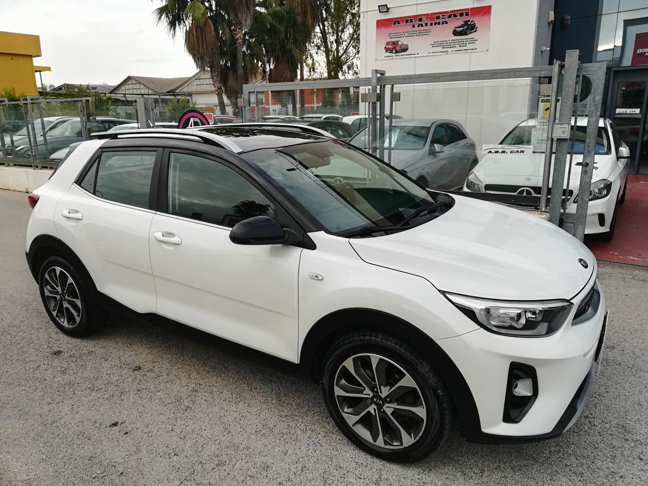 KIA - Stonic - 1.6 CRDi 110 CV - EURO6 - UNIPRO. - FINANZIABILE - PERMUTE