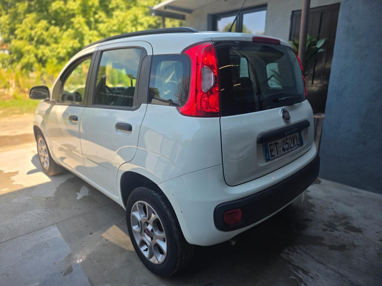 Fiat Panda 0.9 TwinAir Turbo Natural Power Lounge
