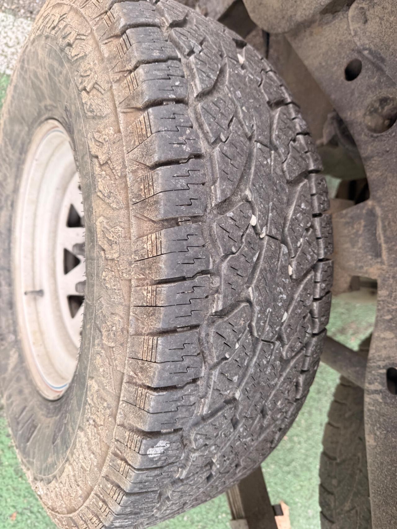 Mitsubishi L200 2.5 TDI 4WD Club Cab Pick-up GLX