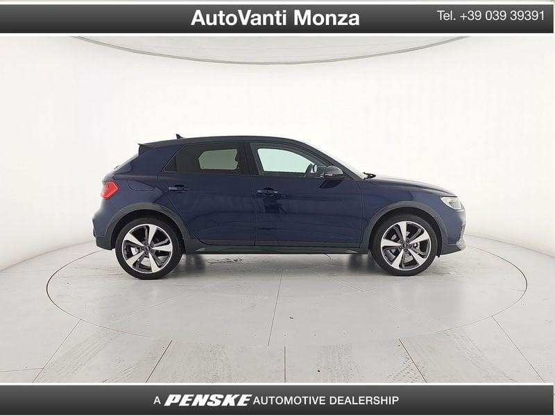 Audi A1 A1 allstreet 30 1.0 tfsi Identity Contrast 110cv
