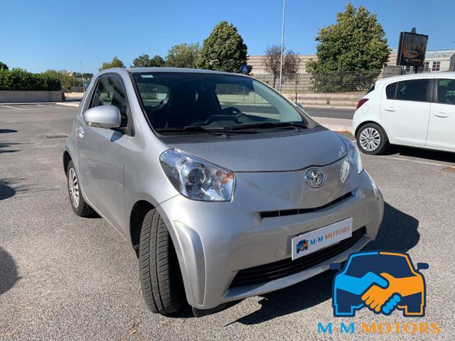 TOYOTA iQ 1.0 CVT Trend