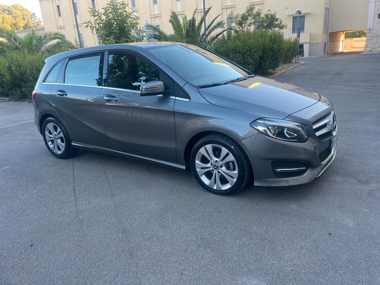 Mercedes-benz B 1.6 Cdi Automatic Executive 2019