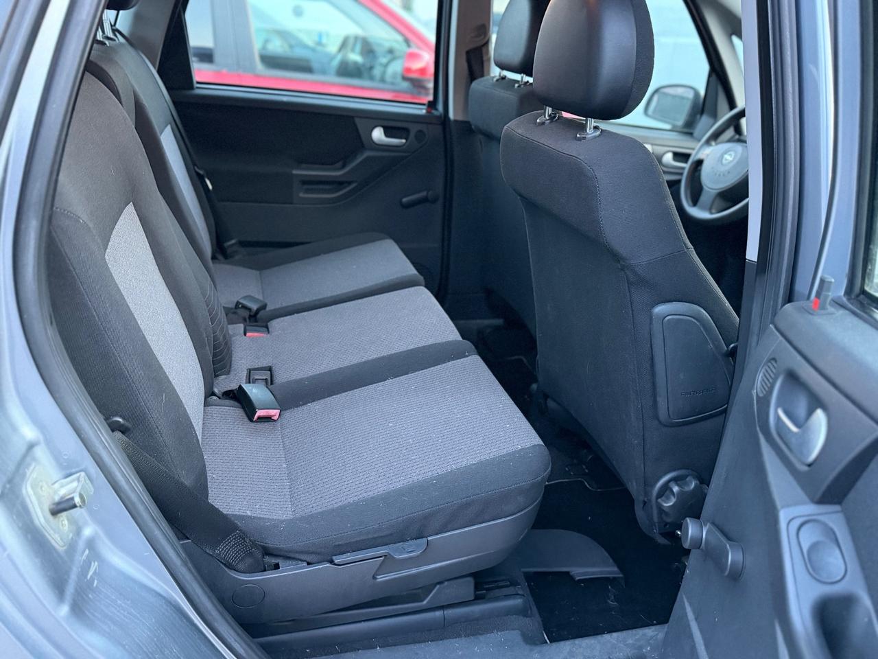 Opel Meriva 1.4 16V Cosmo IDEALE PER NEOPATENTATI