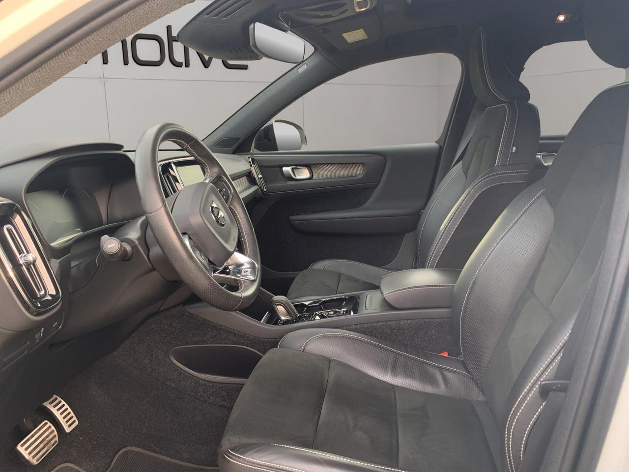 Volvo XC40 T5 AWD Geartronic R-design