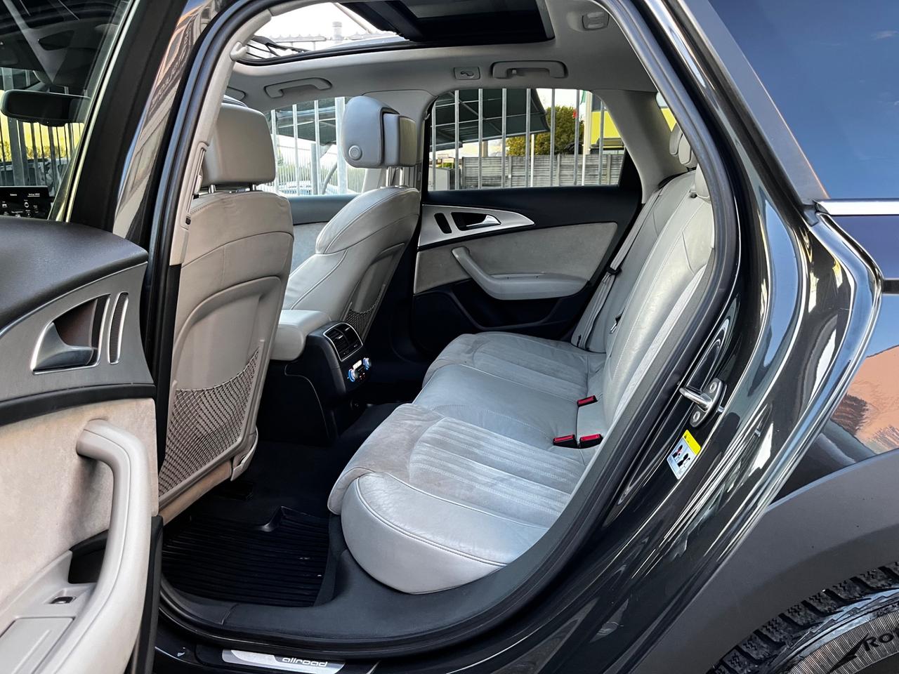 Audi A6 allroad 3.0 TDI 245 CV S tronic TETTO