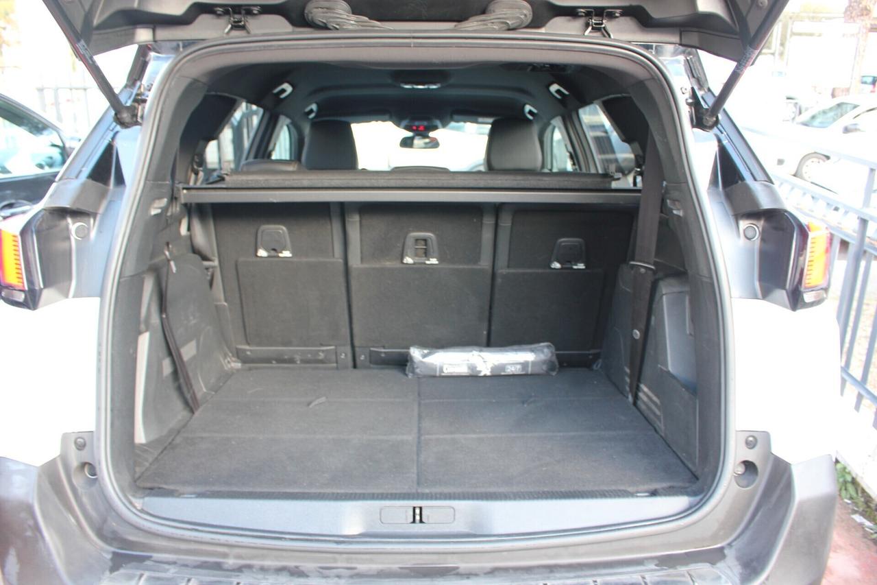 Peugeot 5008 GT LINE 180CV eat8*PREZZO VERO*7posti-camera360