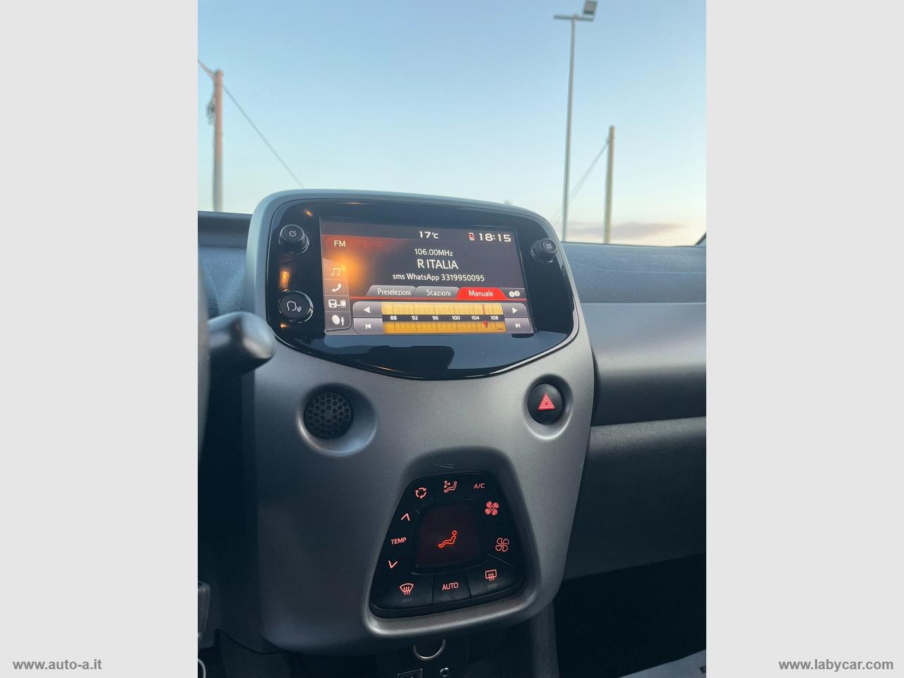 TOYOTA Aygo 1.0 VVT-i 72 CV 5p. x-business