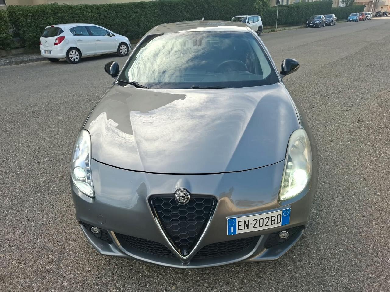 Alfa Romeo Giulietta 1.6 JTDm-2 105 CV Exclusive