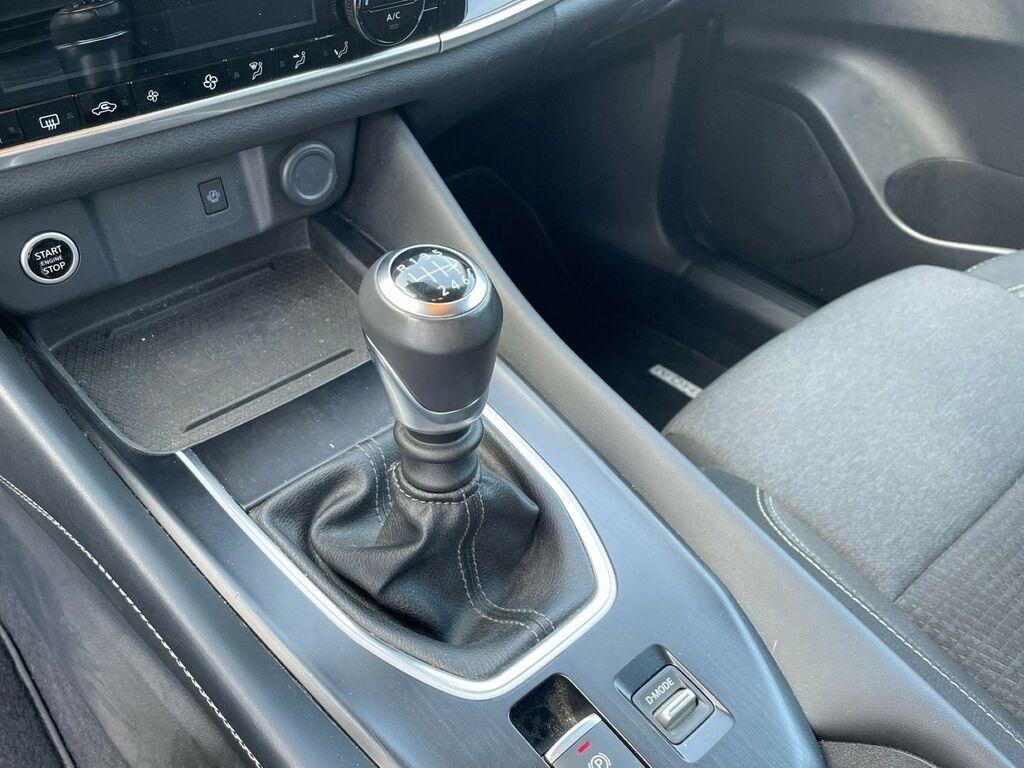 Nissan Qashqai 1.3 MILD HYBRID N-Connecta 2WD