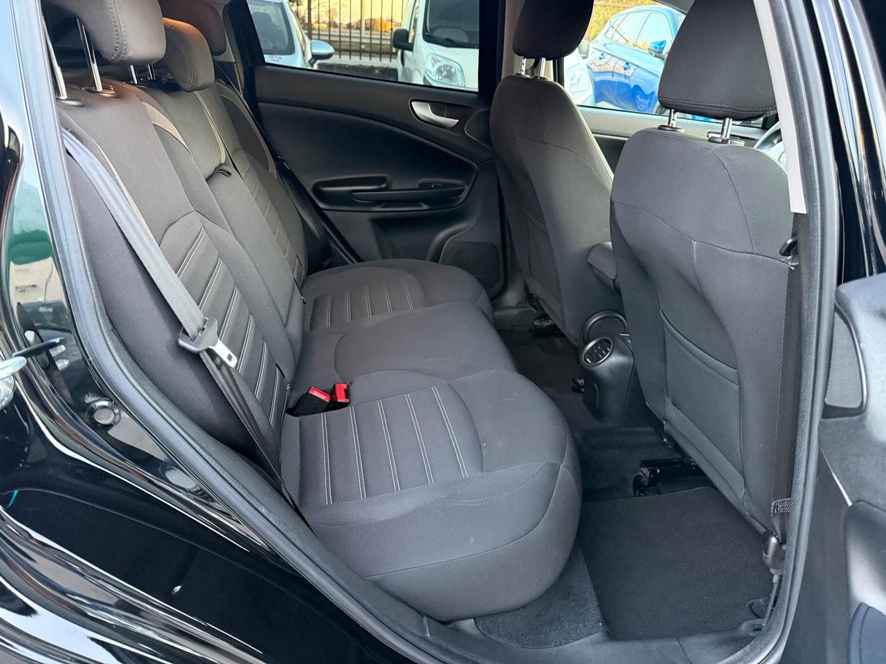 Alfa Romeo Giulietta Ti 1.6 120 CV Navi NEOPATENTATI Garantita