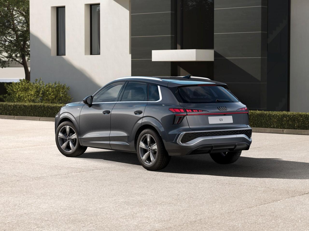Nuova Audi Q3 35 TFSI S tronic S line edition