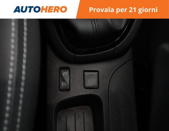 RENAULT Clio TCe 12V 90 CV 5 porte Moschino Intens