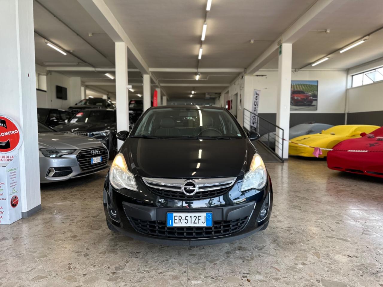 Opel Corsa 1.2 3 porte GPL Edition 05/2013 Neopatentati