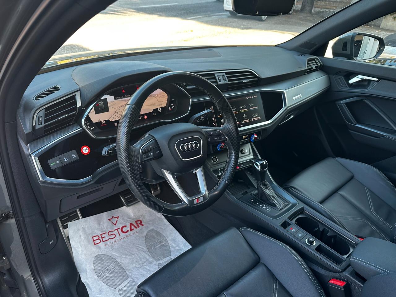 Audi Q3 SPORTBACK 35 TDI quattro S tronic line edition