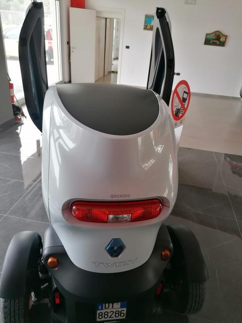 RENAULT - Twizy