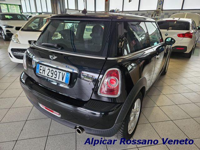 MINI One 1.6 16V One (55kW)