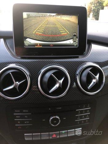 Mercedes-benz B 200 premium