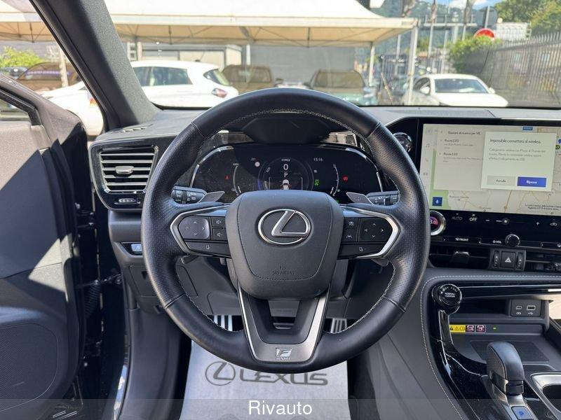 Lexus NX Plug-in 4WD F-Sport