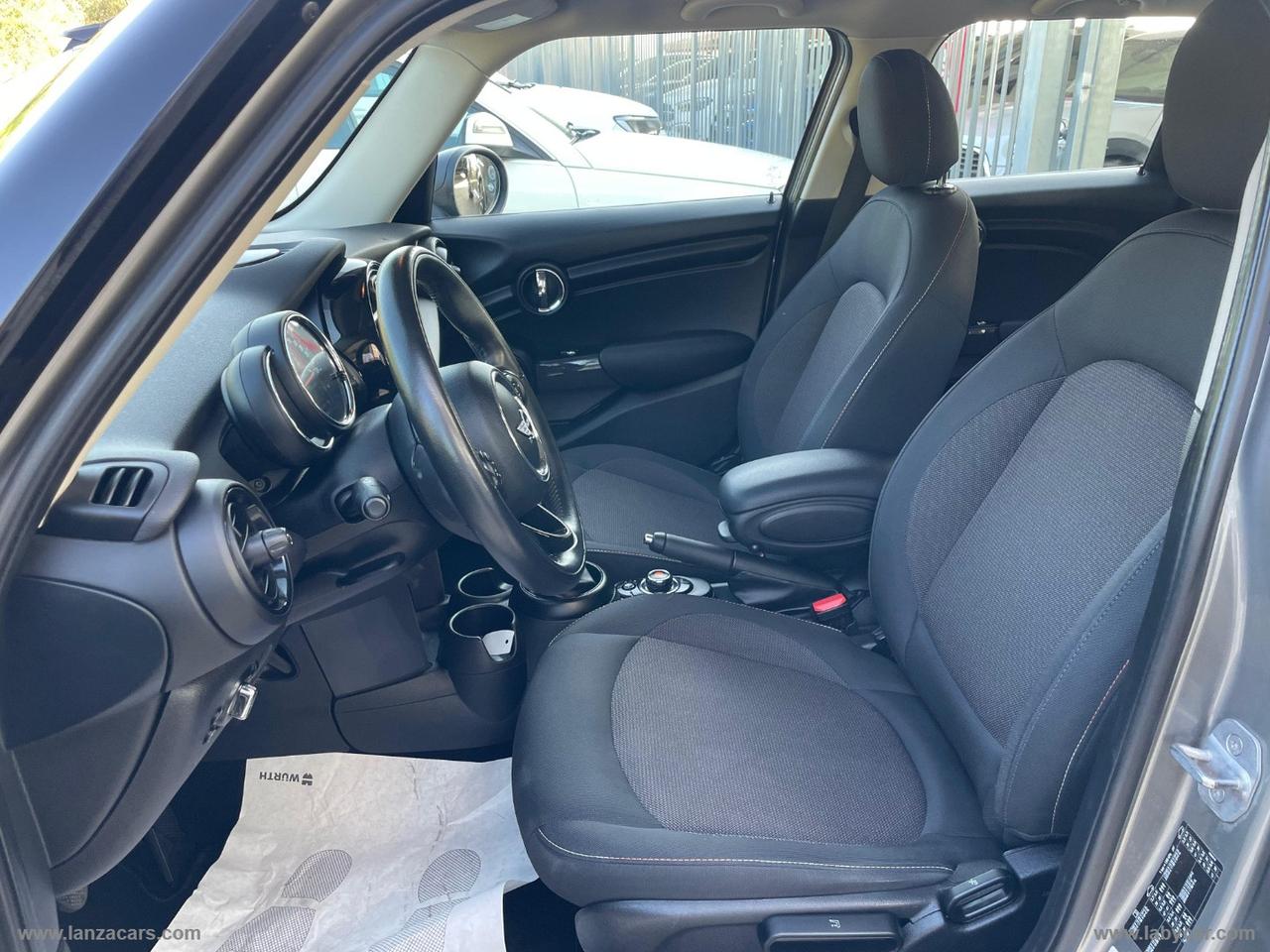MINI Mini One D 5 porte