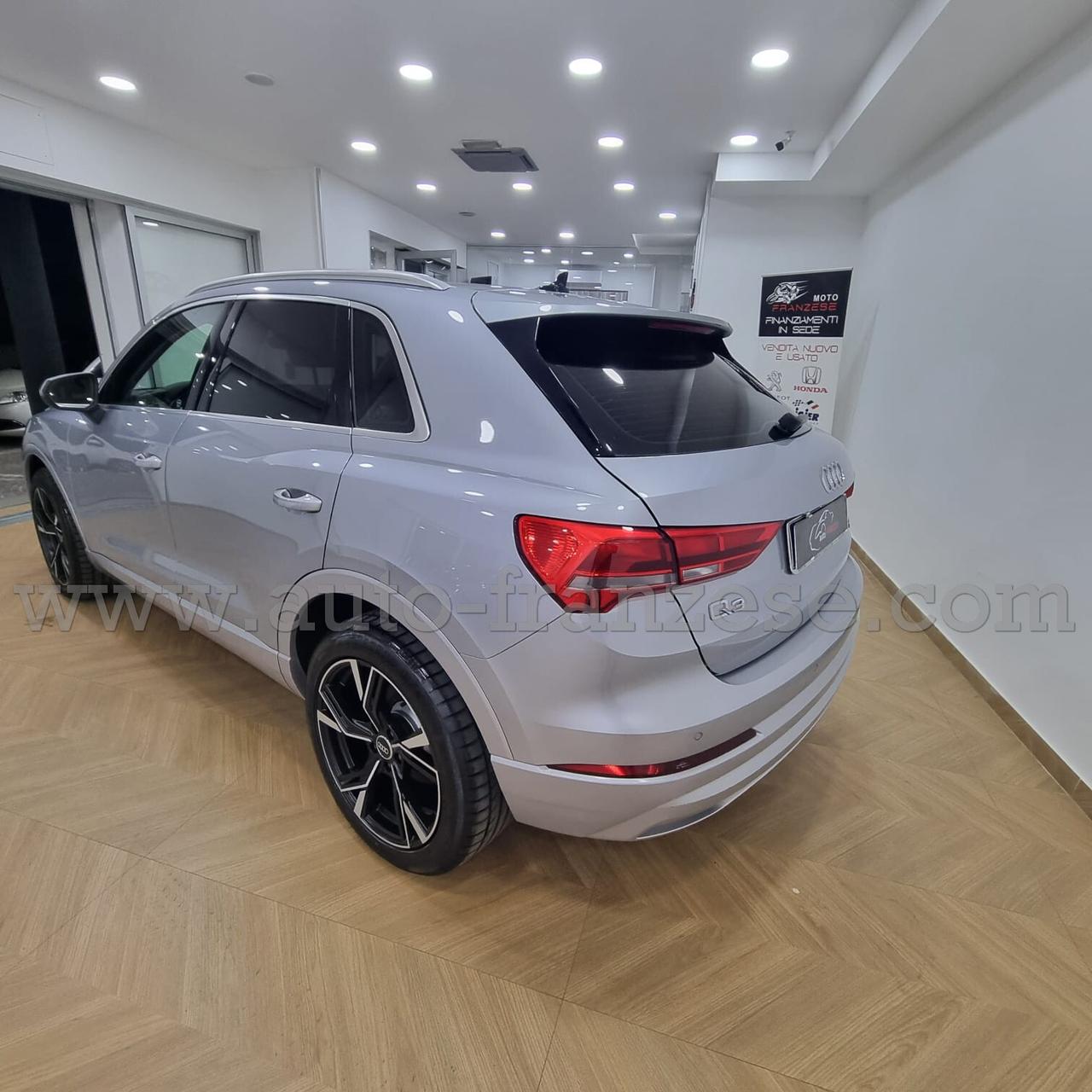 Audi Q3 2.0 TDI 150 CV Business