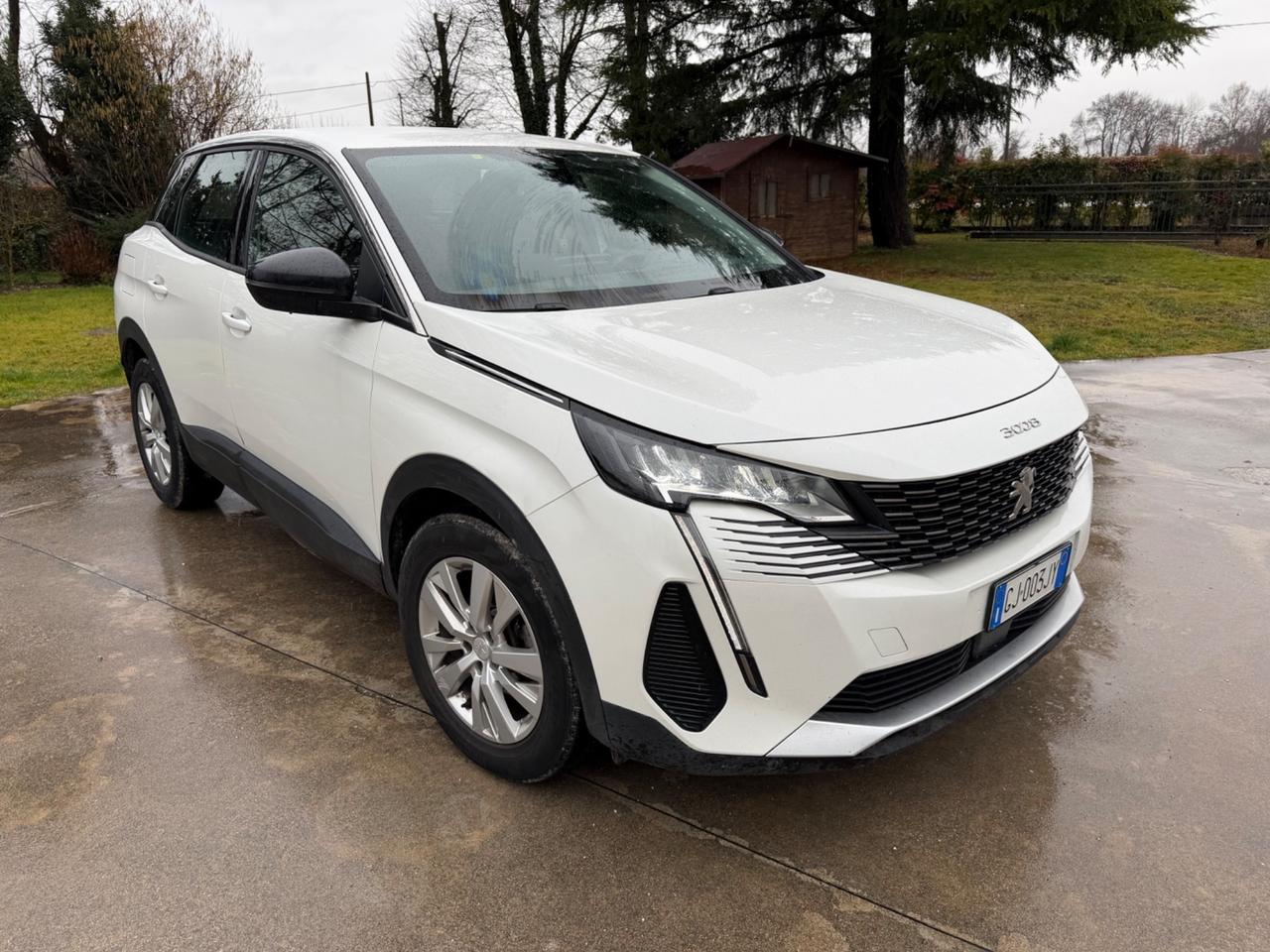 Peugeot 3008 BlueHDi 130 S&S EAT8 Active Pack