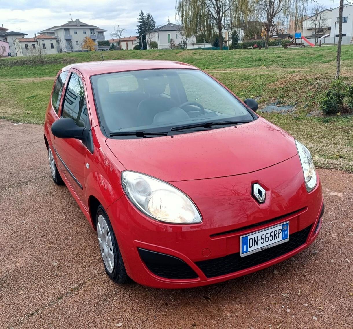 Renault Twingo 1.2 neopatentati