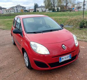Renault Twingo 1.2 neopatentati