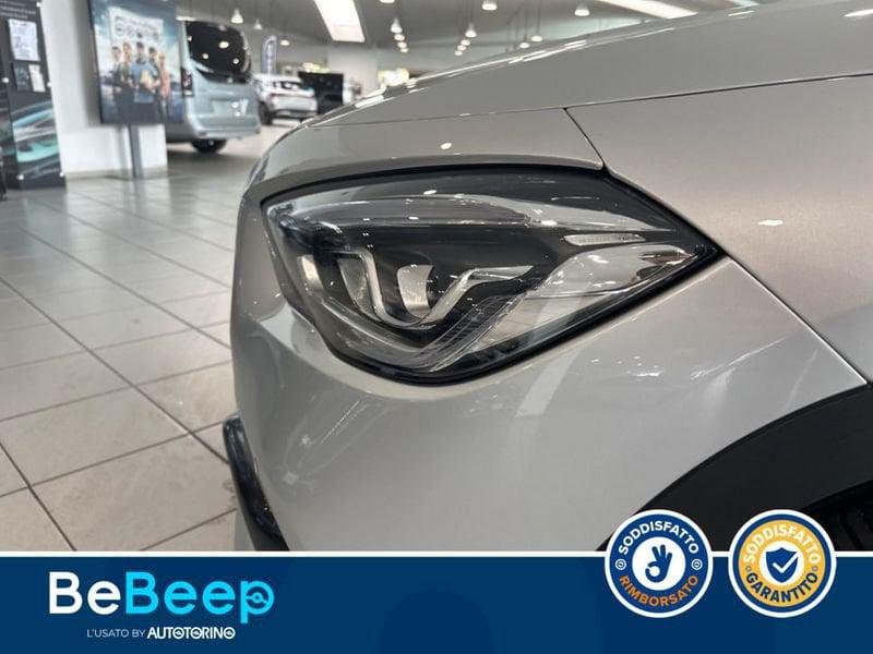 Mercedes-Benz GLA 200 D PREMIUM 4MATIC AUTO