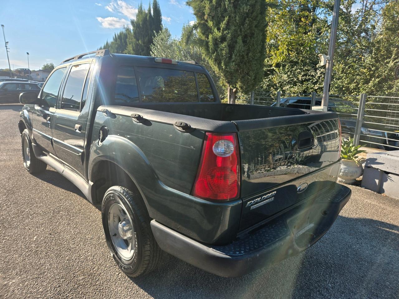 Ford Explorer EXSPLORER SPORT TRAC