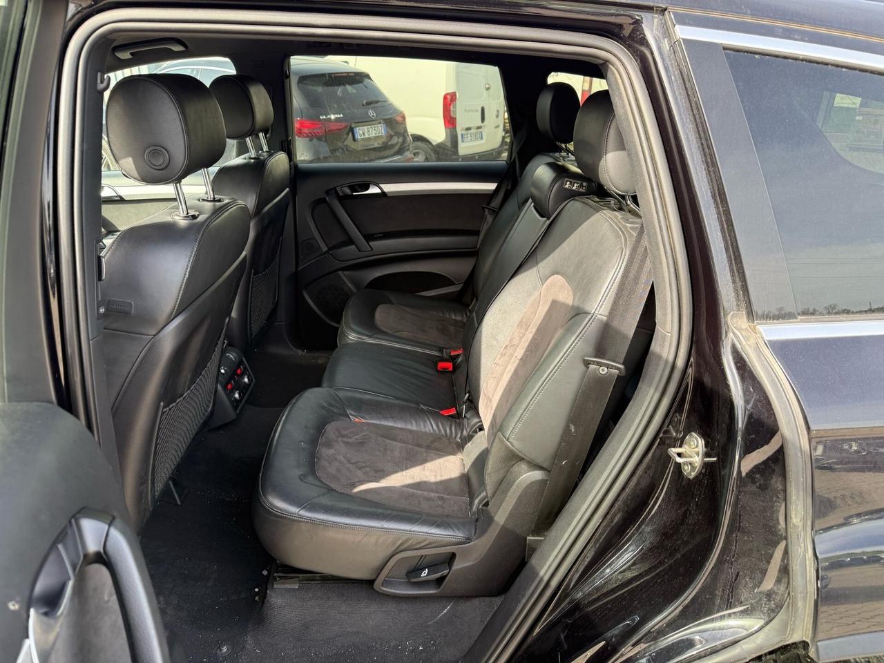 Audi Q7 3.0 V6 TDI 245 CV clean 7 posti quattro tiptronic edition