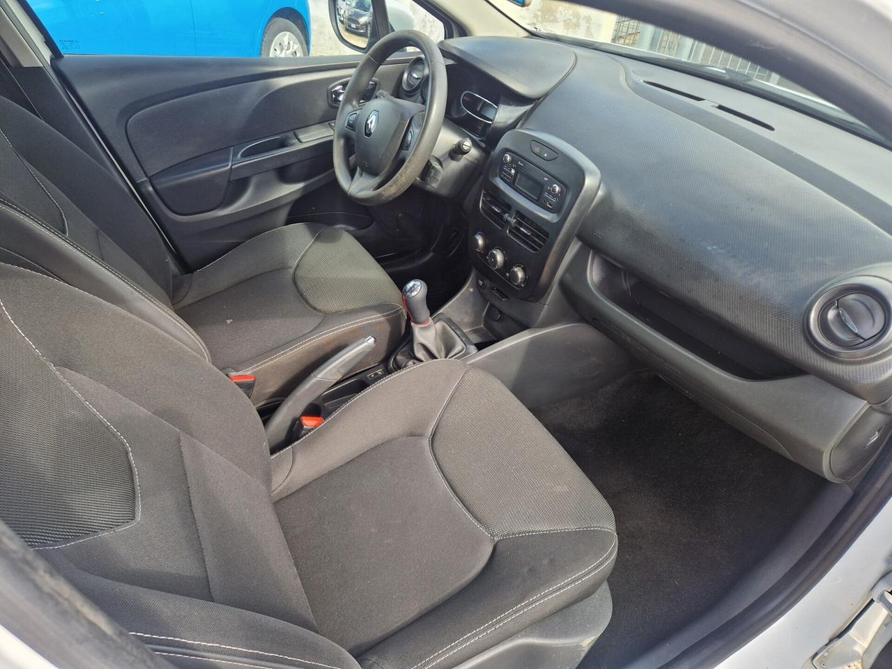 Renault Clio 1.5 dCi 75CV - 2013