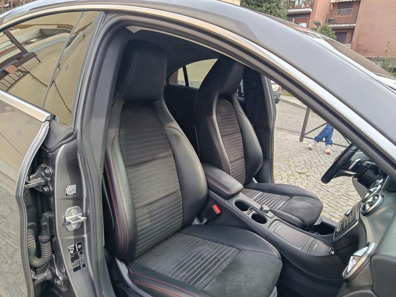 Mercedes-Benz CLA 200 Business Line CLA 200 #9325