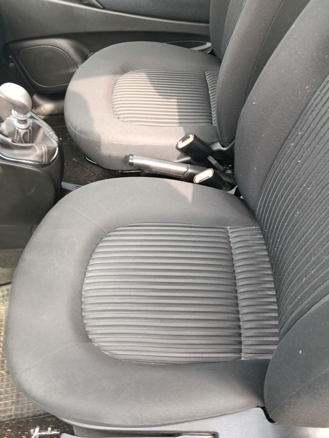 Lancia Ypsilon 1.2 Oro