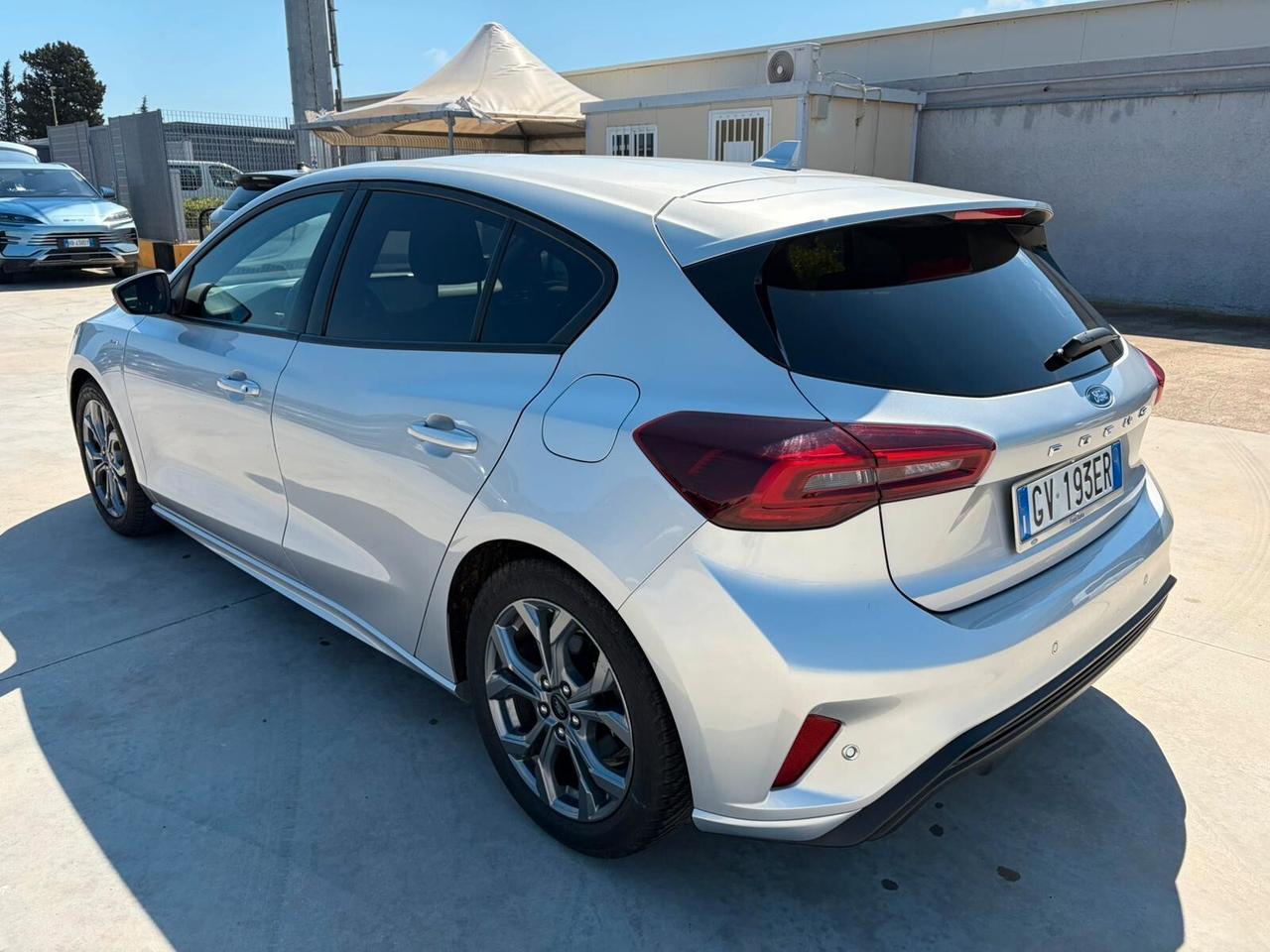 Ford Focus 1.0 EcoBoost Hybrid 125 CV 5p. ST-Line