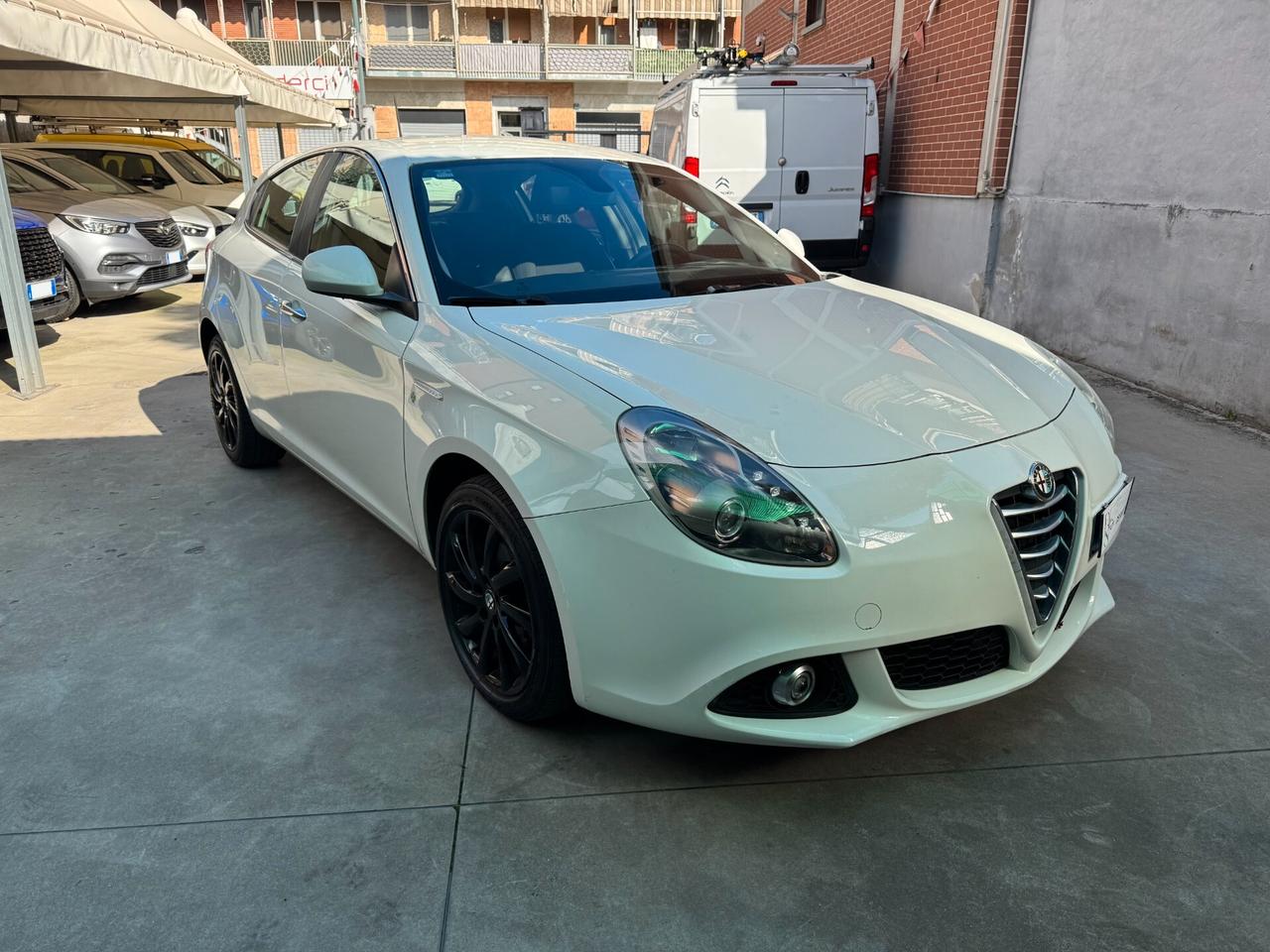 Alfa Romeo Giulietta 1.6 JTDm-2 105 CV Distinctive