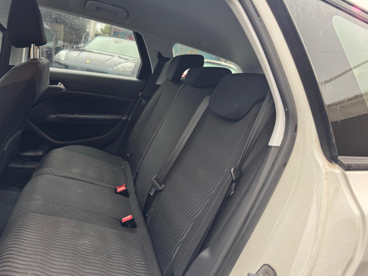 Peugeot 308 BlueHDi 120 S&S SW Allure