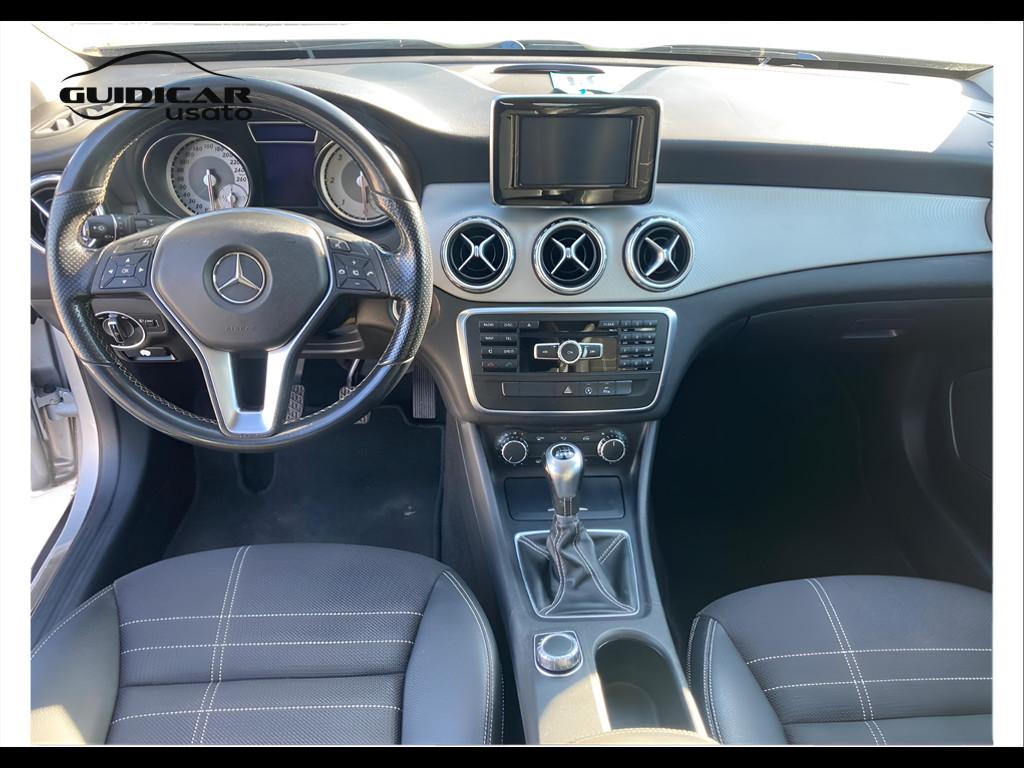 Mercedes-Benz GLA-X156 2014 - GLA 200 d (cdi) Sport