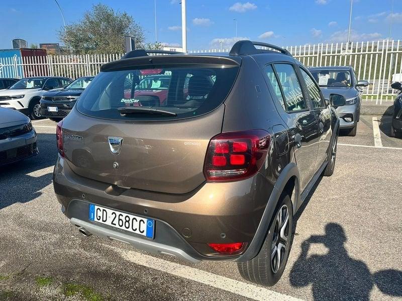 Dacia Sandero Stepway 1.0 TCe 100CV ECO-G 15th Anniversary