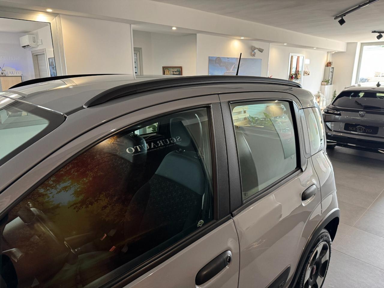 FIAT PANDA 1.0 FIREFLY HYBRID CROSS 2021