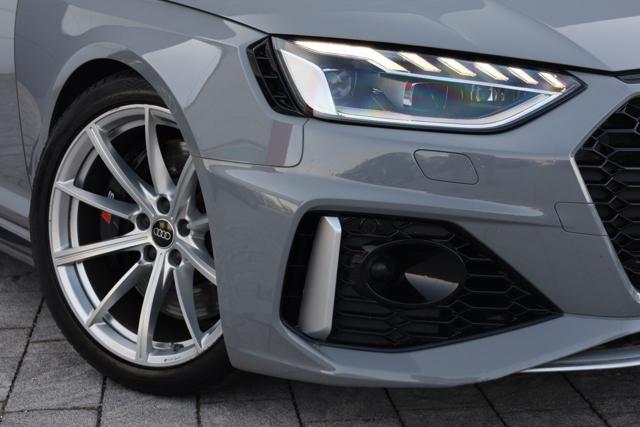 AUDI RS4 Avant