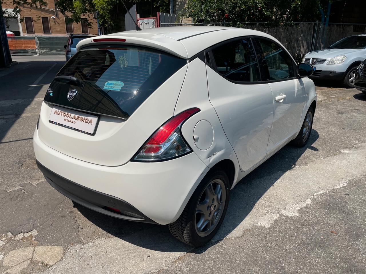 Lancia Ypsilon 1.2 69 CV 5 porte UNICO PROPRIETARIO!!!