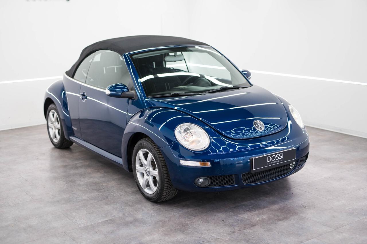 Volkswagen New Beetle 1.6 Cabrio