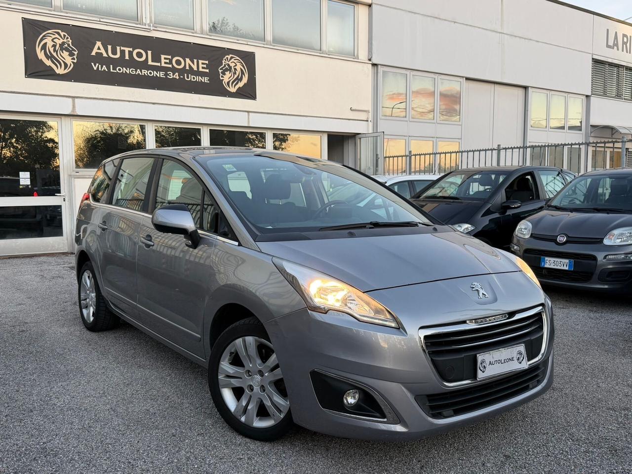 Peugeot 5008 BlueHDi 120 EAT6 S&S Allure