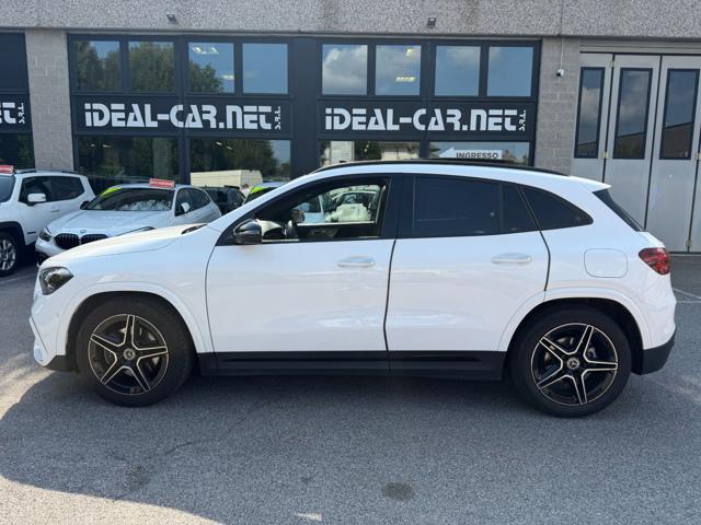 MERCEDES-BENZ GLA 200 AMG Line Premium Automatica Tetto