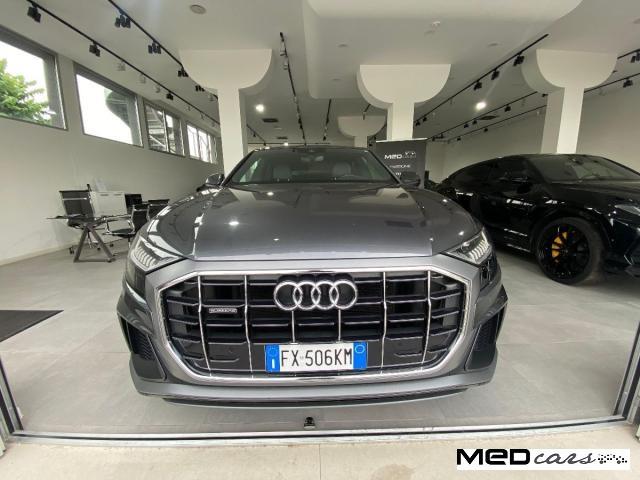 AUDI - Q8 - 50 TDI 286 CV quattro tiptronic Sport