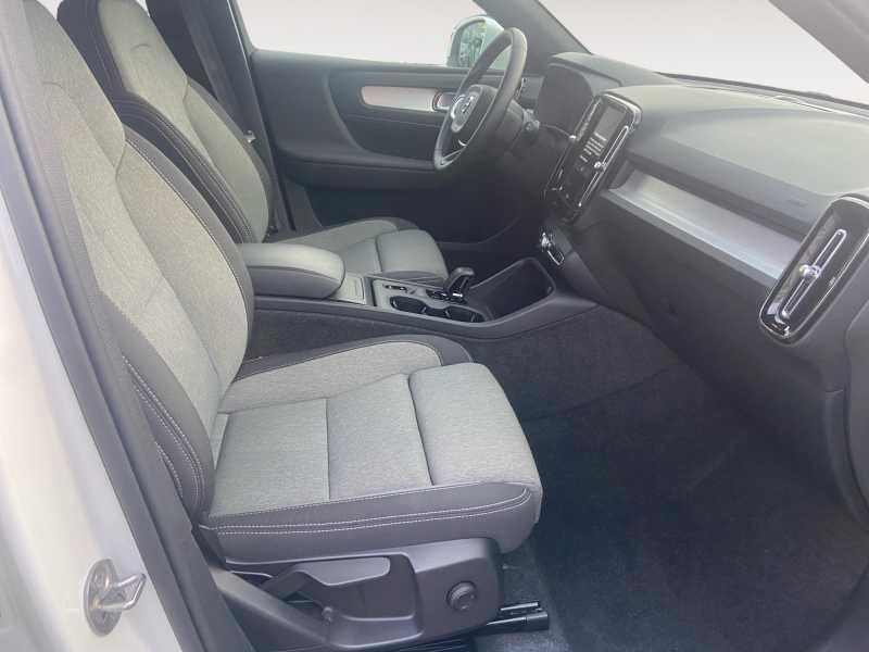 VOLVO XC40 2.0 b3 Core AuTo