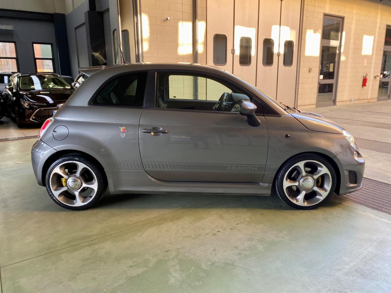 Abarth 595 1.4 Turbo T-Jet 160 CV MTA Competizione