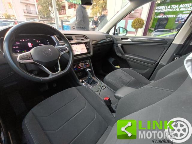 VOLKSWAGEN Tiguan 2.0 TDI 150 CV SCR DSG Elegance
