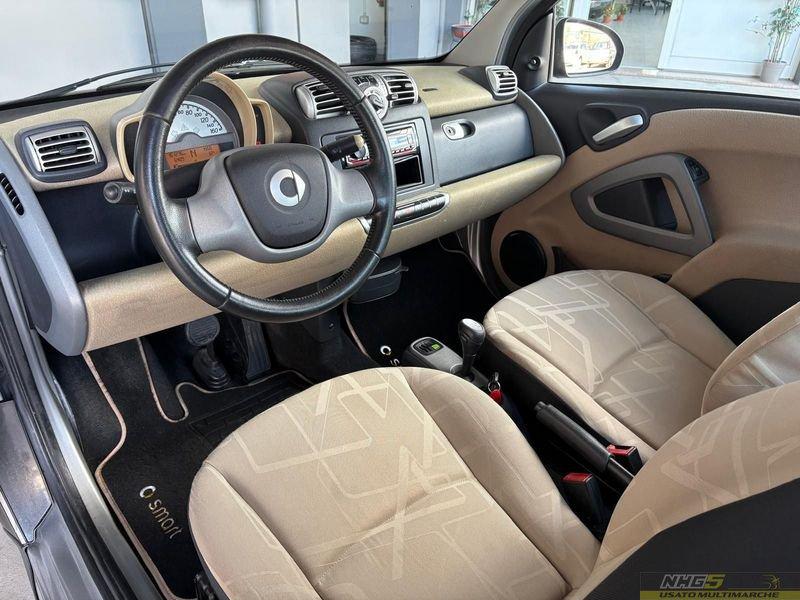 smart fortwo fortwo 1000 52 kW MHD coupé pure