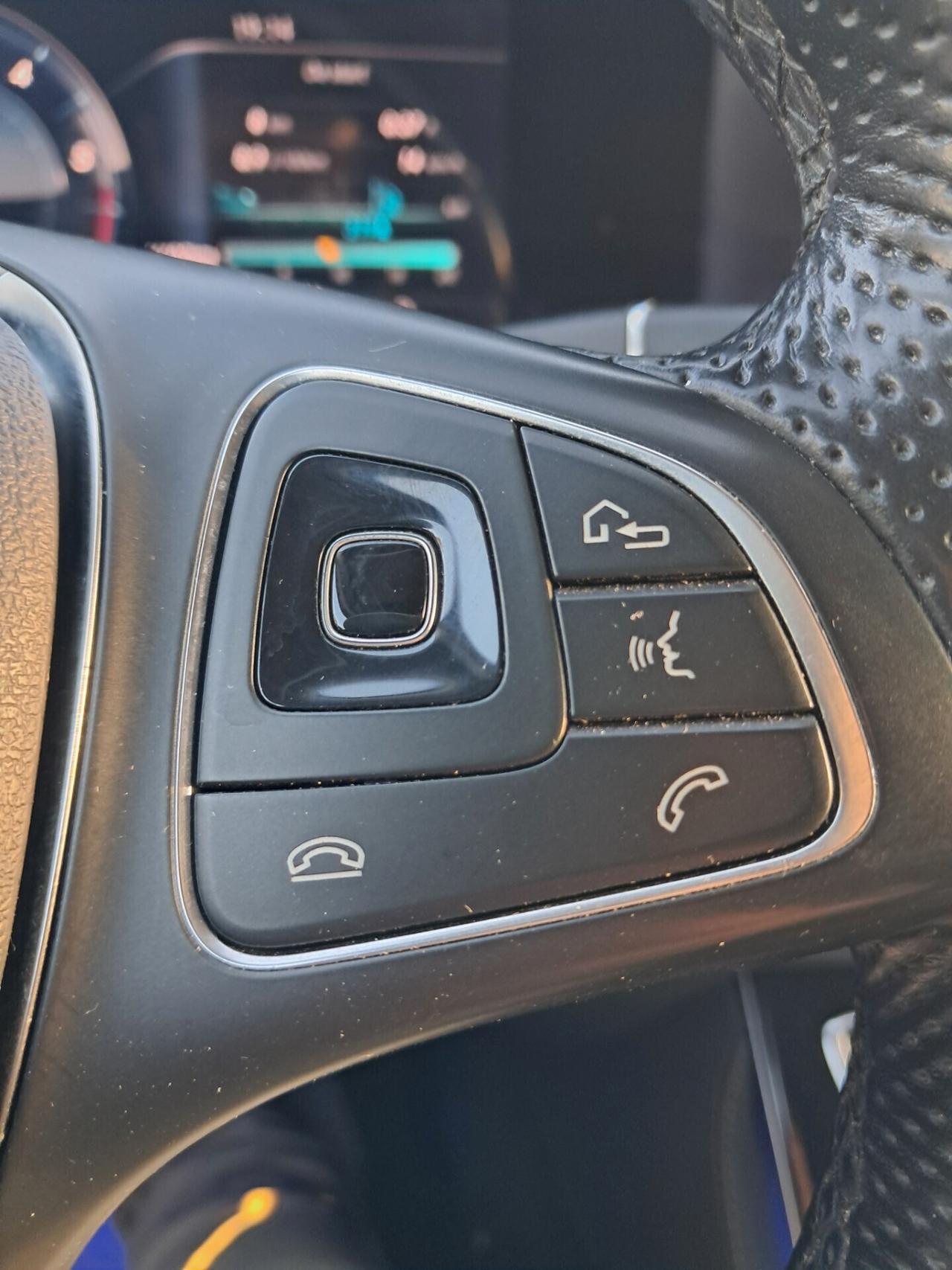 Mercedes E 220d Premium*AMG*VIRTUAL*CAM360°